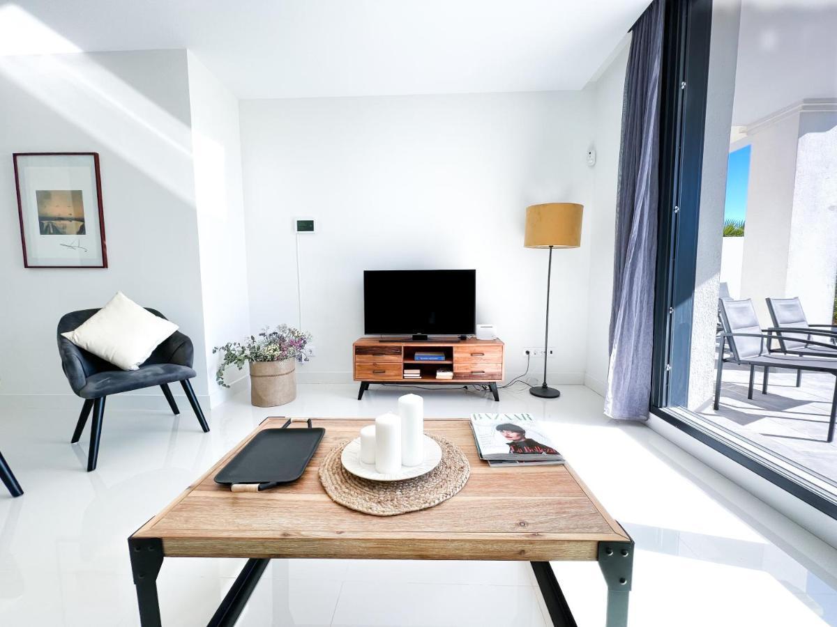Apartment In Manilva, Just A Few Steps From The Beach Extérieur photo