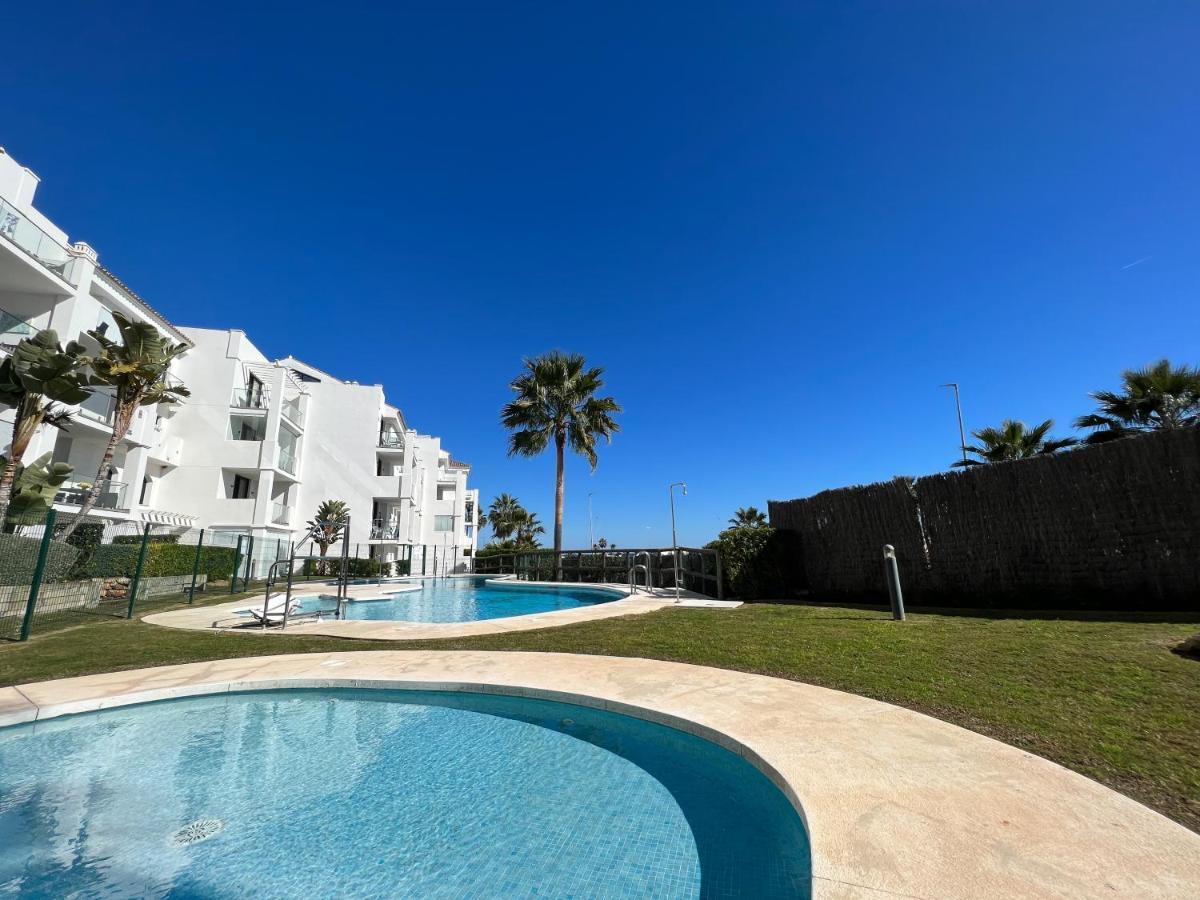 Apartment In Manilva, Just A Few Steps From The Beach Extérieur photo