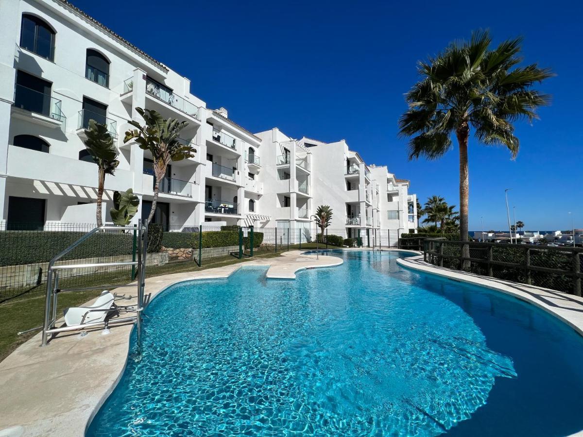 Apartment In Manilva, Just A Few Steps From The Beach Extérieur photo